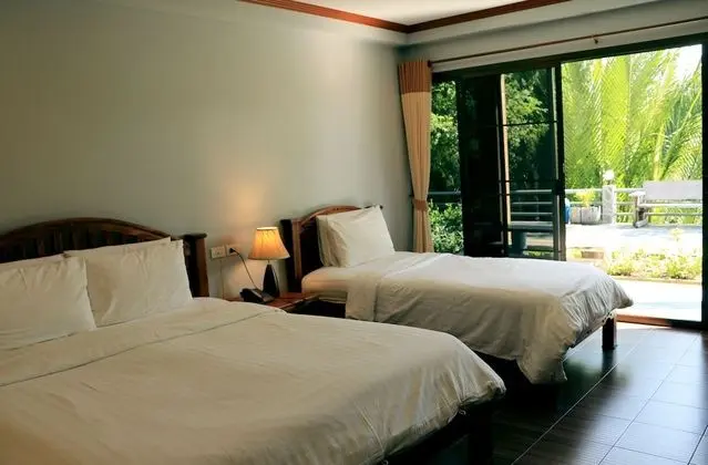 Triple Room