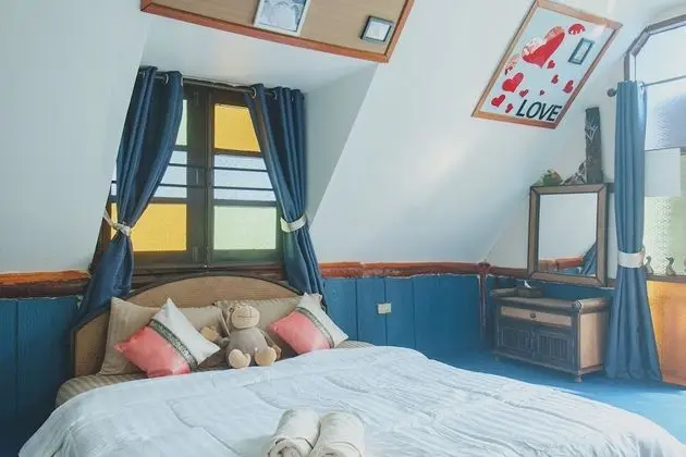 Standard Double Room (Private Bathroom)