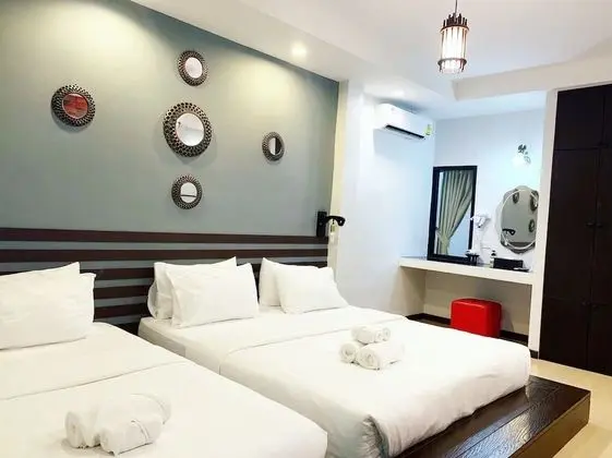 Family Room 1