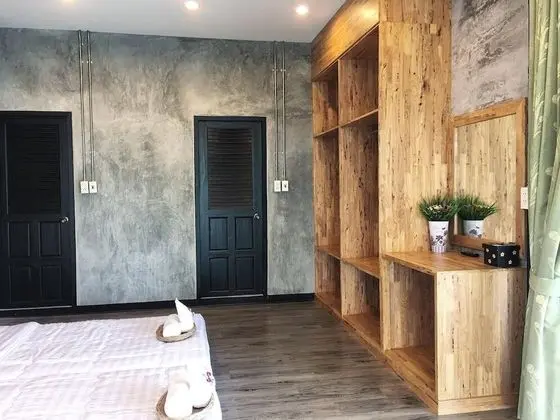 Family Room 3