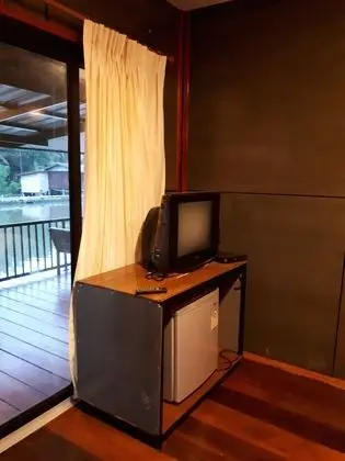 Standard Double Room with River View