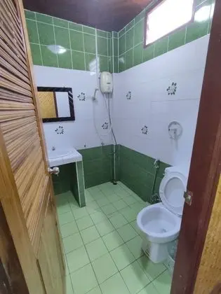 Üç Kişilik Oda, Balkon, Bahçeli