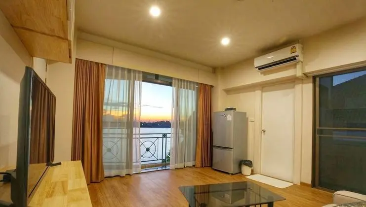 Exclusive Suite with Balcony