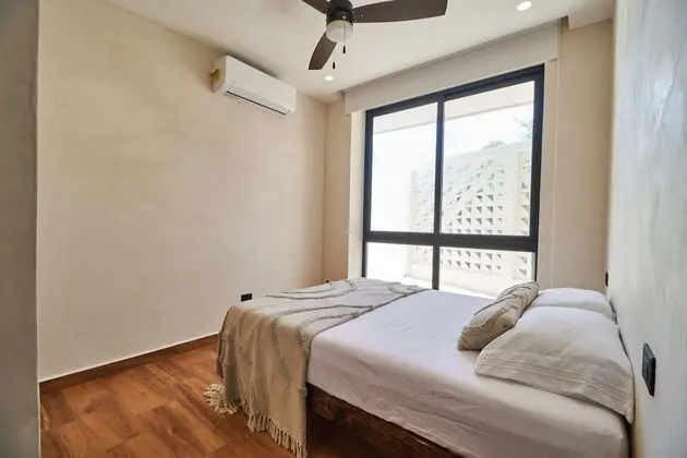 Apart Daire, Birden Çok Yatak Odası (Building with 6 Apartments - 13 Bedrm)