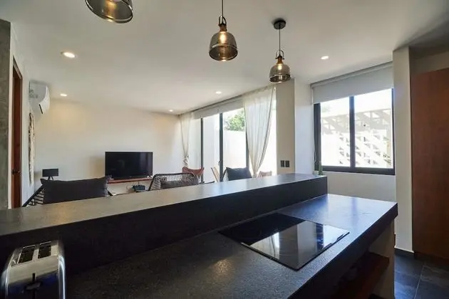 Apart Daire, Birden Çok Yatak Odası (Building with 6 Apartments - 13 Bedrm)