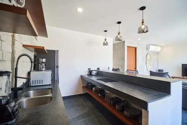 Apart Daire, Birden Çok Yatak Odası (Building with 6 Apartments - 13 Bedrm)