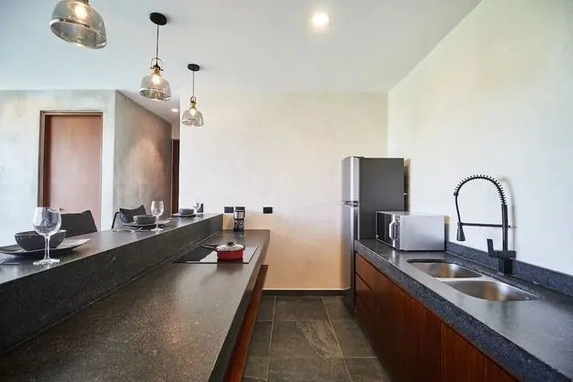Apart Daire, Birden Çok Yatak Odası (Building with 6 Apartments - 13 Bedrm)