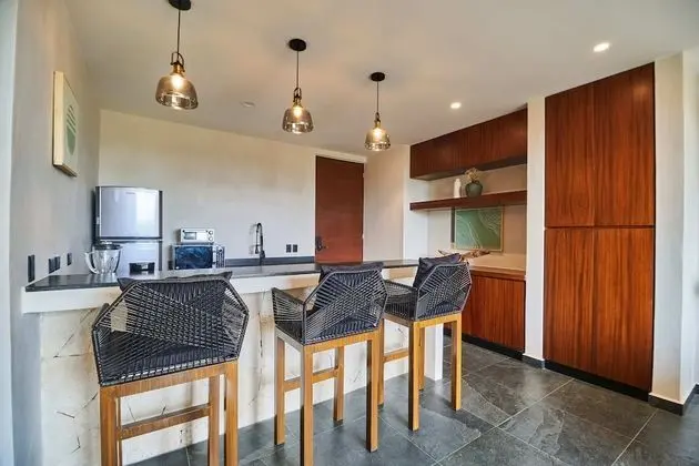 Apart Daire, Birden Çok Yatak Odası (Building with 6 Apartments - 13 Bedrm)