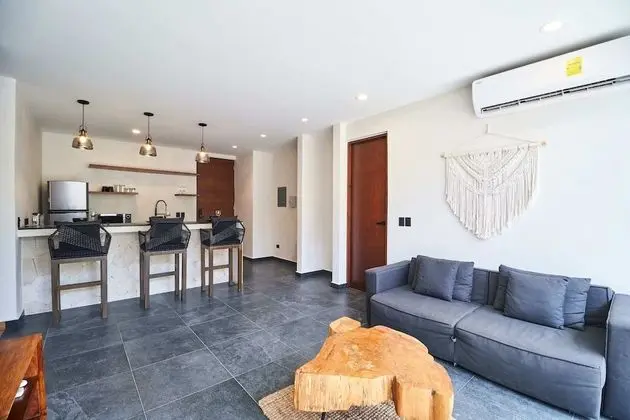 Apart Daire, Birden Çok Yatak Odası (Building with 6 Apartments - 13 Bedrm)