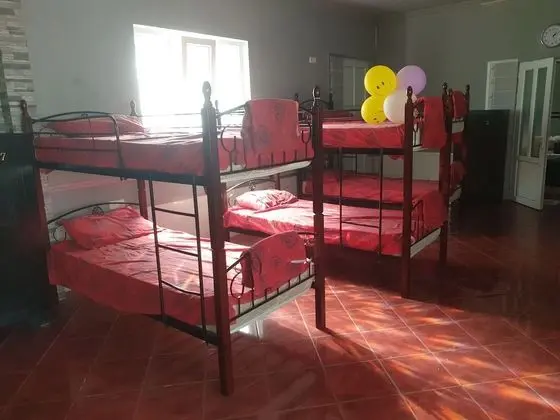 Ortak Ranzalı Oda, Sadece kadınlar için, Ortak Banyo (5 Beds)