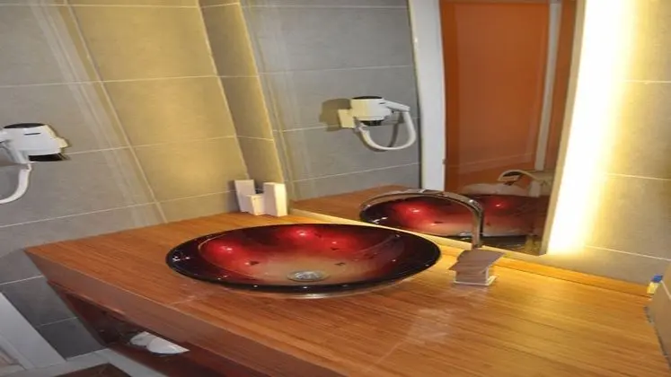 Deluxe Aile Odası