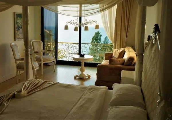 Honeymoon Suite, Deniz Manzaralı