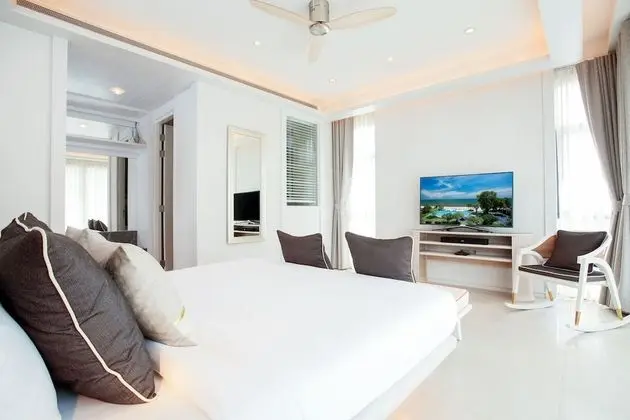 3 Bedroom Luxury Pool Villa