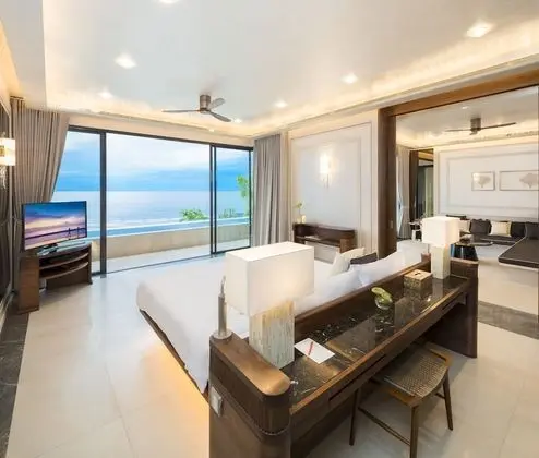 Beachfront Penthouse