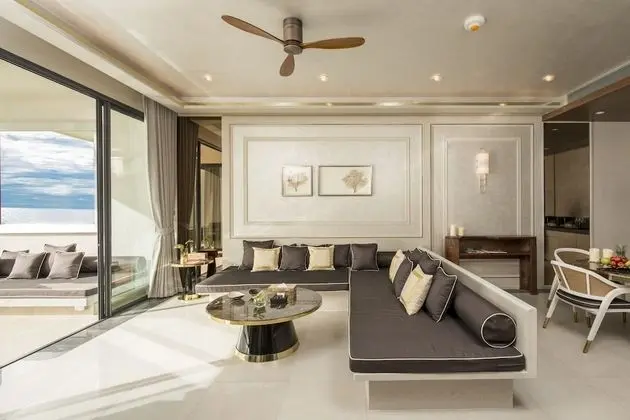 Beachfront Penthouse