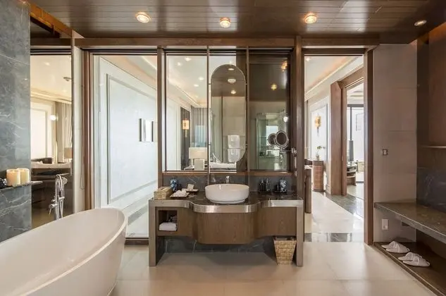 Beachfront Penthouse
