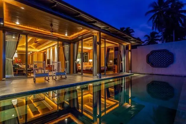 1BR Luxury Pool Villa