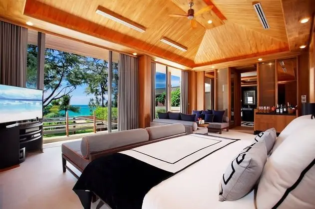 Luxury Villa, 5 Yatak Odası, Kişiye Özel Havuzlu, Denize Sıfır