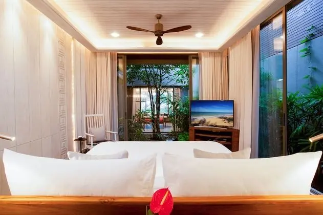 Luxury Villa, 5 Yatak Odası, Kişiye Özel Havuzlu, Denize Sıfır