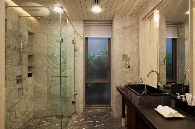 Luxury Villa, 5 Yatak Odası, Kişiye Özel Havuzlu, Denize Sıfır