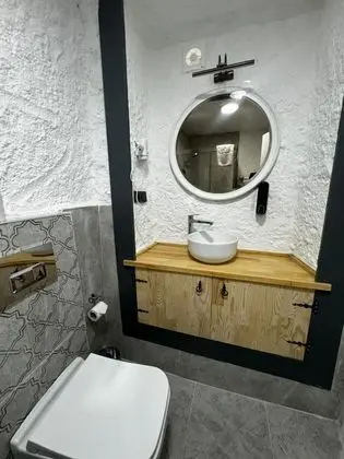 Deluxe Oda, Bahçe veya Sokak Manzaralı, 1. Kat