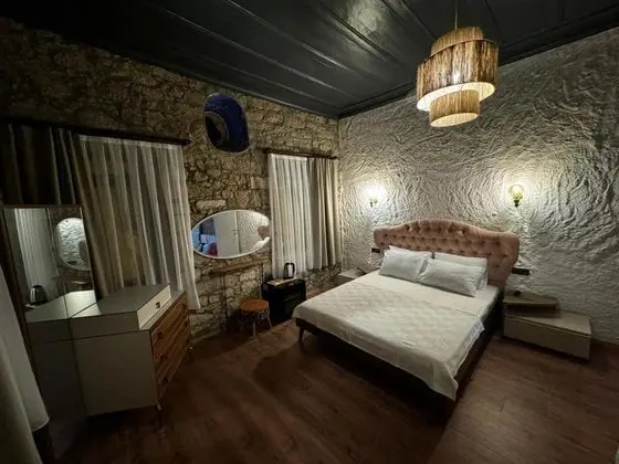 Deluxe Oda, Bahçe veya Sokak Manzaralı, 1. Kat