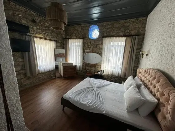 Deluxe Oda, Bahçe veya Sokak Manzaralı, 1. Kat