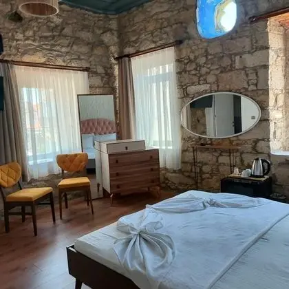 Deluxe Oda, Bahçe veya Sokak Manzaralı, 1. Kat