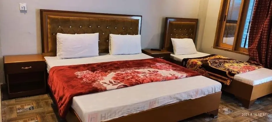 Standard Üç Kişilik Oda