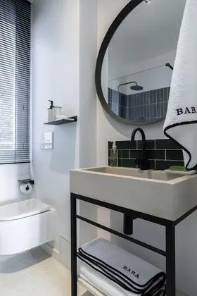 Superior Tek Büyük Yataklı Oda, Banyolu/Duşlu, Şehir Manzaralı