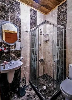 Suit, Özel Banyo, Bahçe Manzaralı