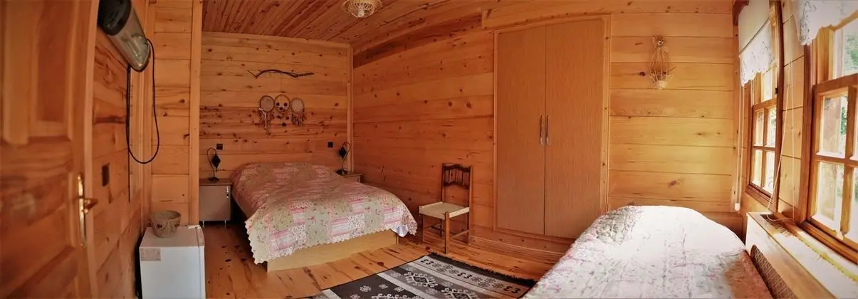 Suit, Özel Banyo, Bahçe Manzaralı