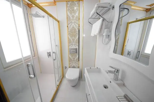 Deluxe Tek Büyük veya İki Ayrı Yataklı Oda, 1 Çift Kişilik veya 2 Tek Kişilik Yatak