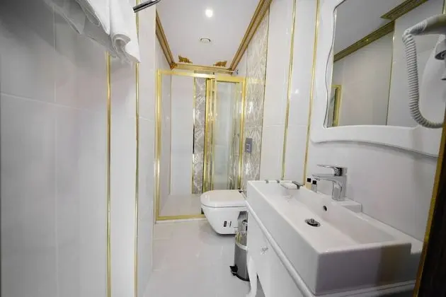 Deluxe Tek Büyük veya İki Ayrı Yataklı Oda, 1 Çift Kişilik veya 2 Tek Kişilik Yatak