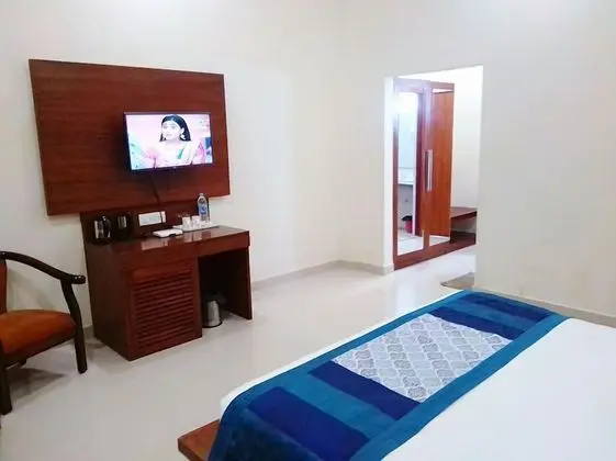 Deluxe Tek Büyük Yataklı Oda, 1 Çift Kişilik Yatak, Resort Manzaralı