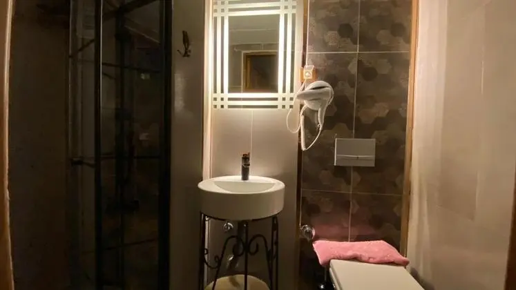 Sümer, Bahçe Manzaralı