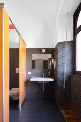 Ortak Ranzalı Oda, Sadece kadınlar için (6 Pax)