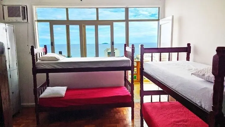 Superior Ortak Ranzalı Oda, Karma Ranzalı Oda, Deniz Manzaralı (Vidigal)