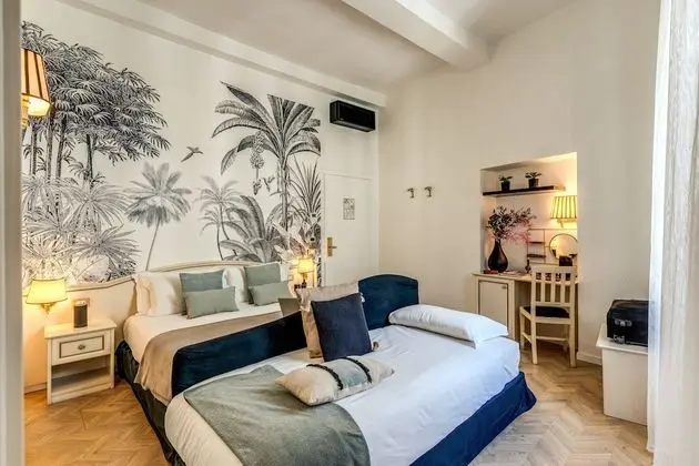 Deluxe Üç Kişilik Oda