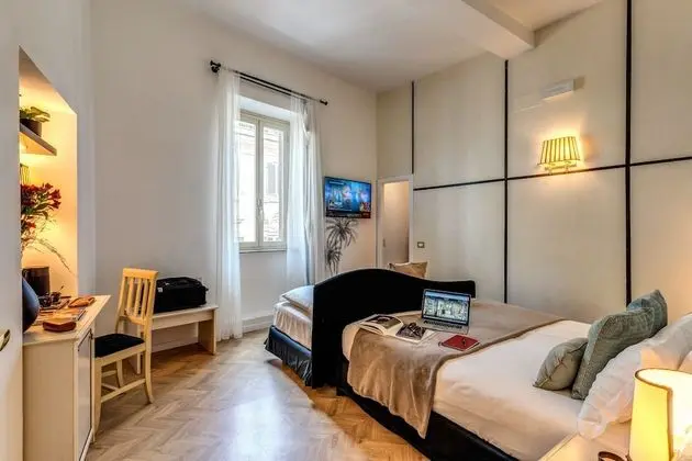 Deluxe Üç Kişilik Oda