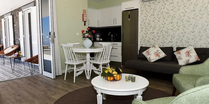 Garden Apartment 2