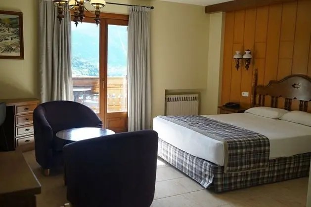 Standard Üç Kişilik Oda