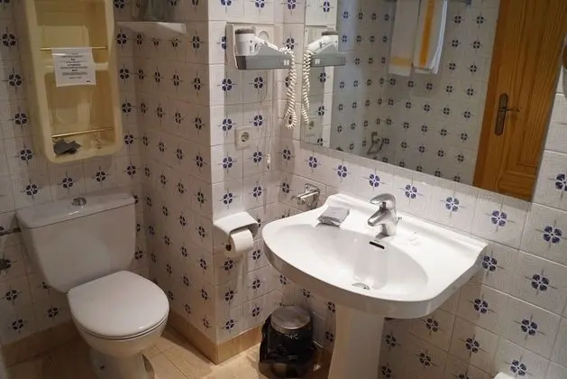 Standard Üç Kişilik Oda