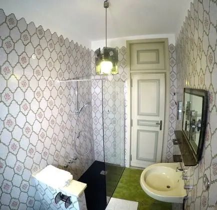 Club Tek Büyük Yataklı Oda