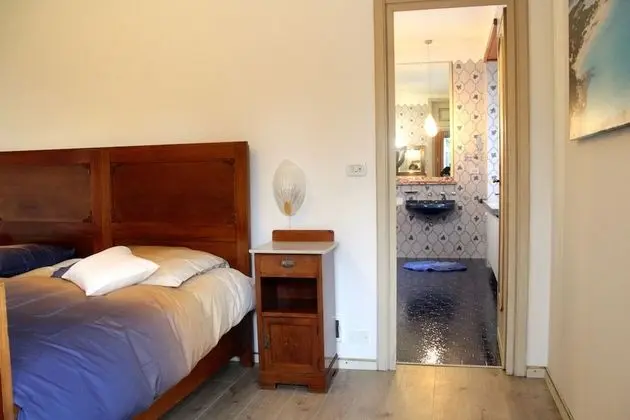 Traditional Tek Büyük Yataklı Oda