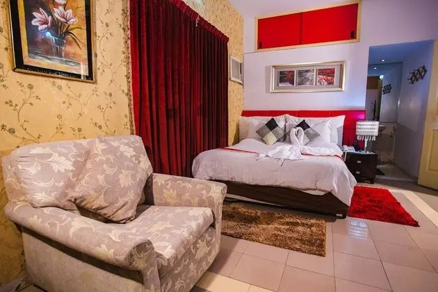 Business Oda, 1 Büyük (Queen) Boy Yatak, Sigara İçilebilir, Şehir Manzaralı