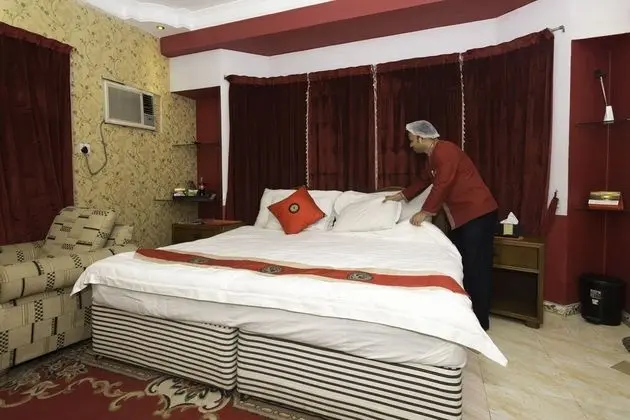 Premier Süit, 1 Büyük (Queen) Boy Yatak, Sigara İçilmez, Şehir Manzaralı