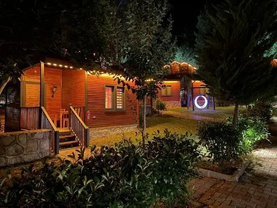Bungalow, Dağ veya Havuz Manzaralı, Bahçe Katı