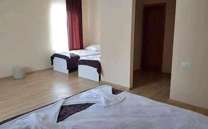 Standard Dört Kişilik Oda