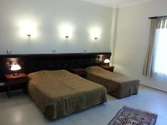 Triple,Bahçe Manzaralı